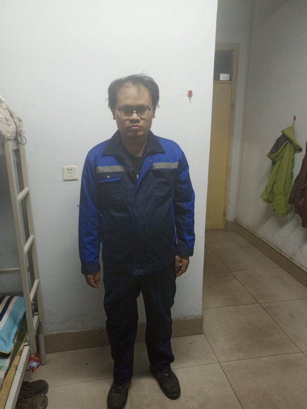 黄俊的第一张照片--永州相亲服务中心