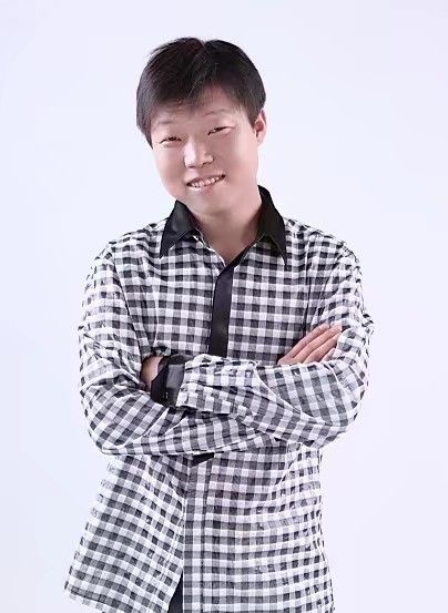 碧海升明月的第一张照片--永州相亲服务中心