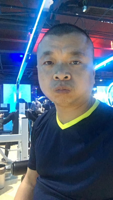 奋斗的第一张照片--永州相亲服务中心