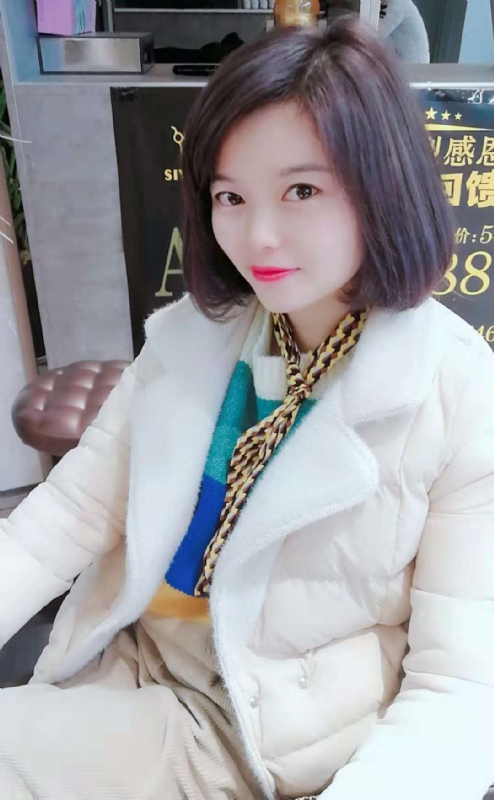 认真的雪的第一张照片--永州相亲服务中心
