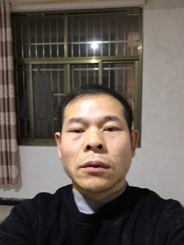 徐徐清风的第一张照片--永州相亲服务中心
