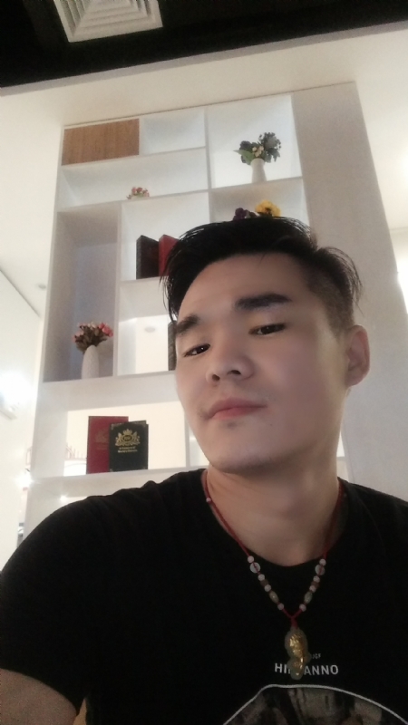 涵博随缘的第一张照片--永州相亲服务中心