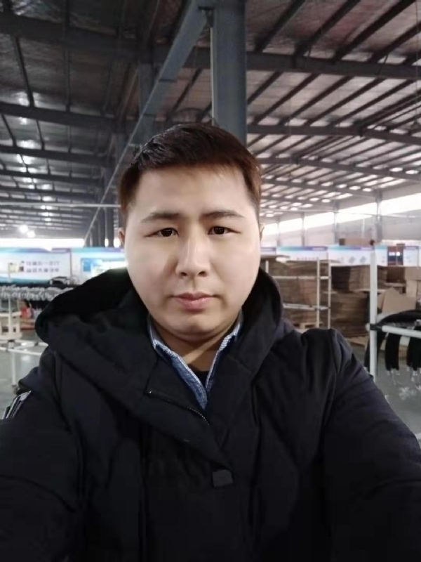 刀锋的第一张照片--永州相亲服务中心