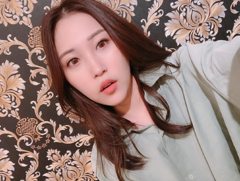 張婕兒的第一张照片--永州相亲服务中心