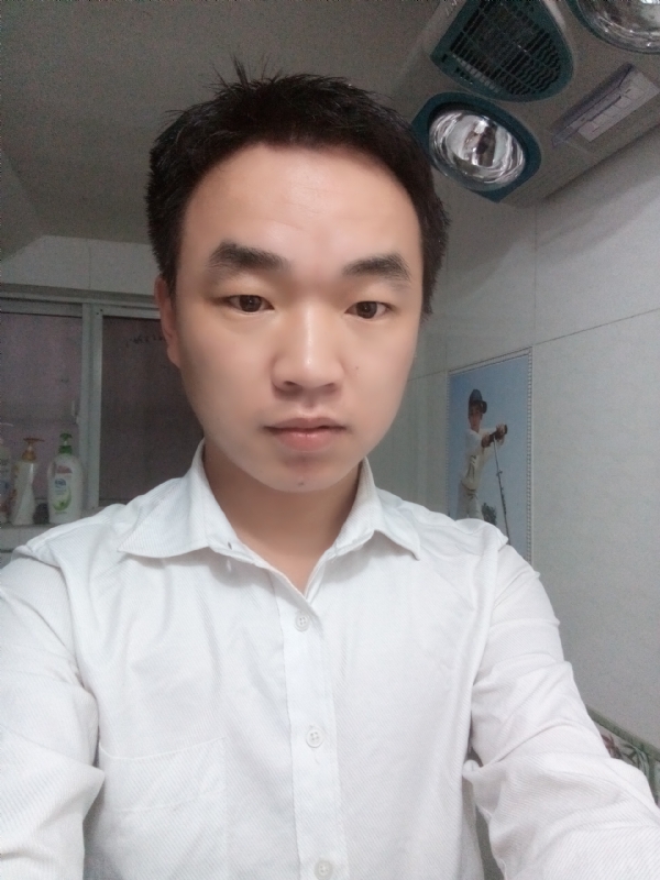 夜凉露沾衣的第二张照片--永州相亲服务中心