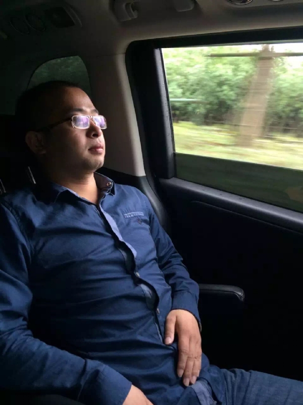 世界那么大的第三张照片--永州相亲服务中心