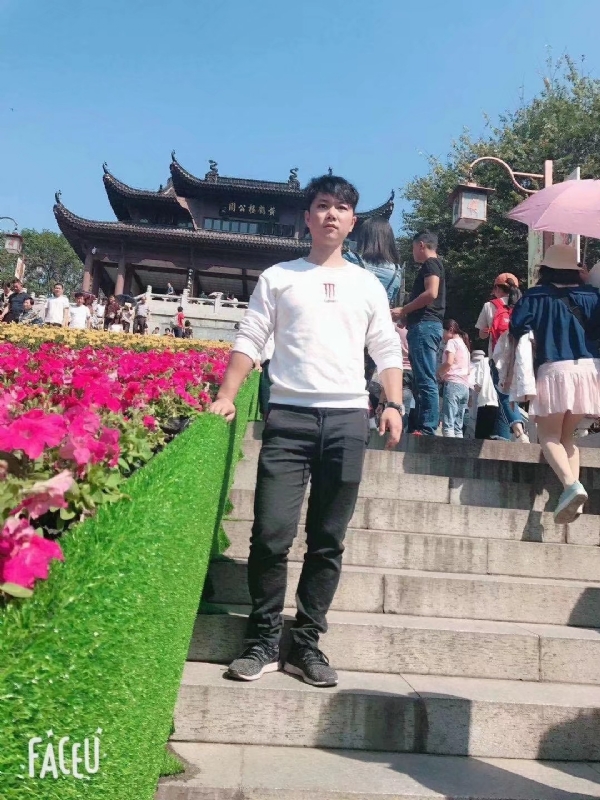 坦然的第二张照片--永州相亲服务中心
