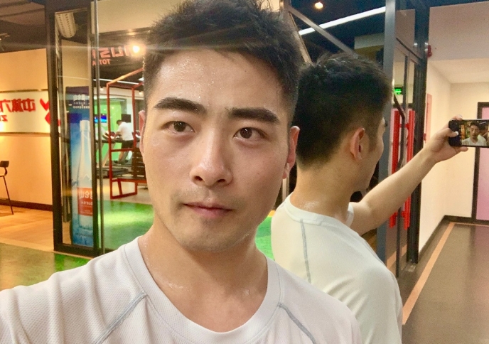 迁就的第一张照片--永州相亲服务中心
