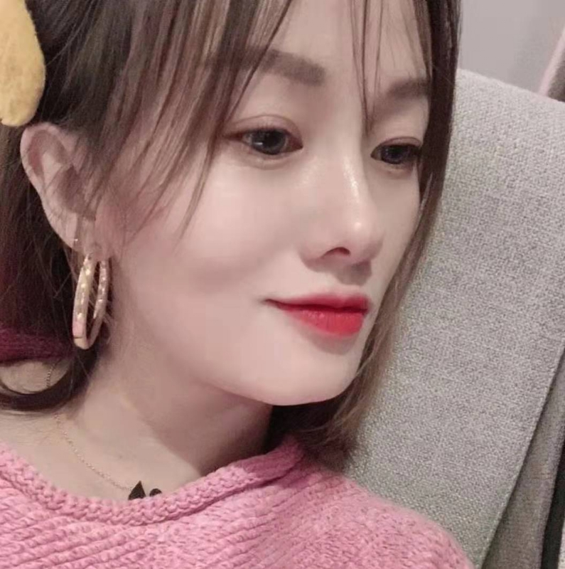 微醺的笑容的第一张照片--永州相亲服务中心