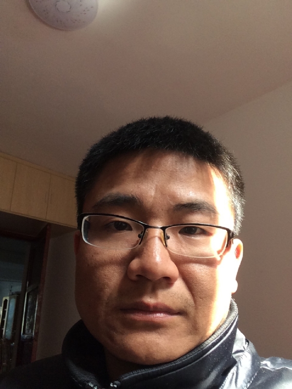 余浩浩的第一张照片--永州相亲服务中心