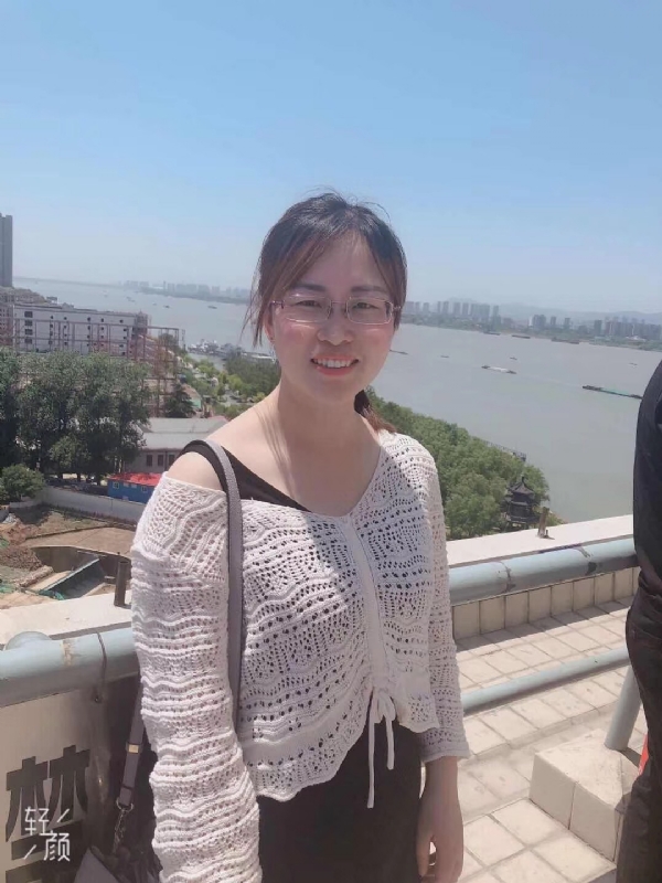 随缘的第一张照片--永州相亲服务中心