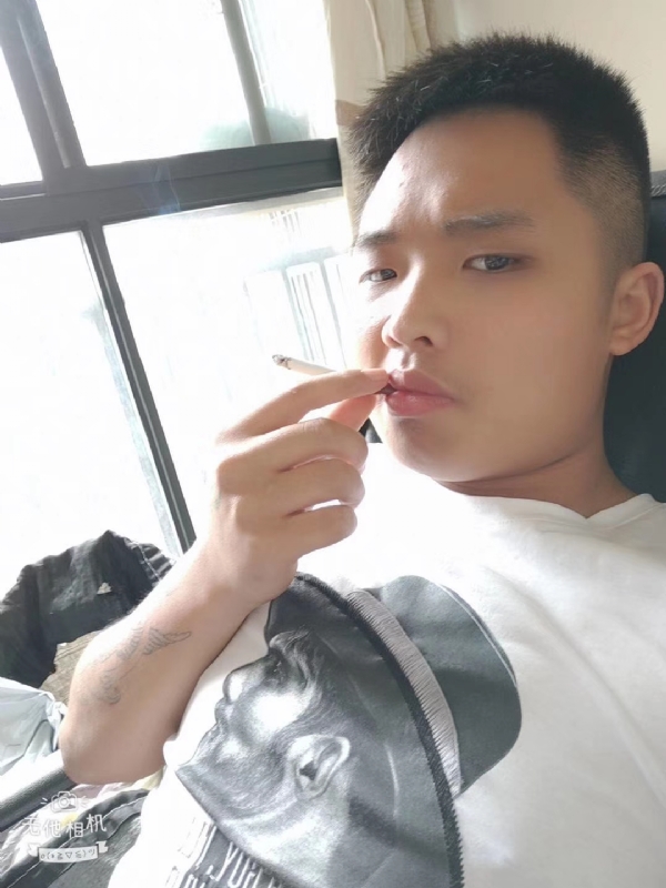 比比曾_的第三张照片--永州相亲服务中心