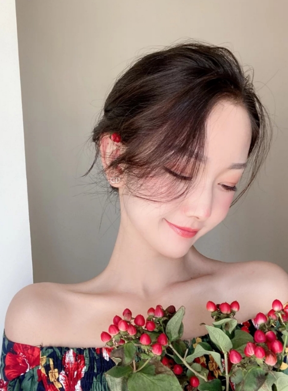 小诗vanessa的第二张照片--永州相亲服务中心