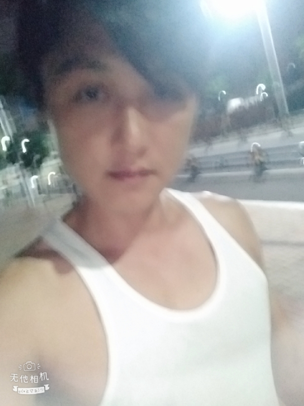 弟弟的第一张照片--永州相亲服务中心