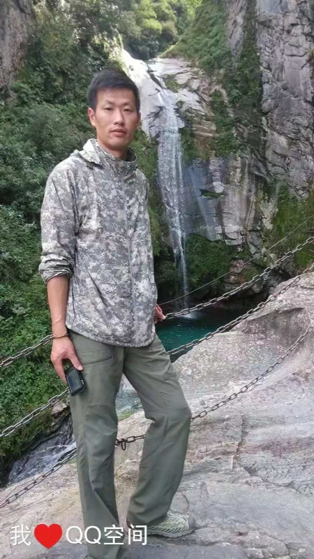 陌颜的第一张照片--永州相亲服务中心