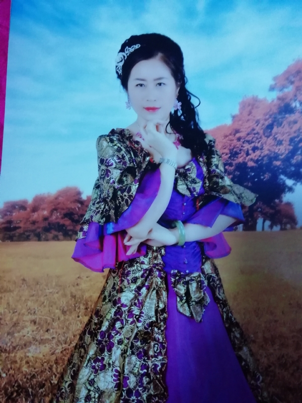 清水芙蓉的第一张照片--永州相亲服务中心