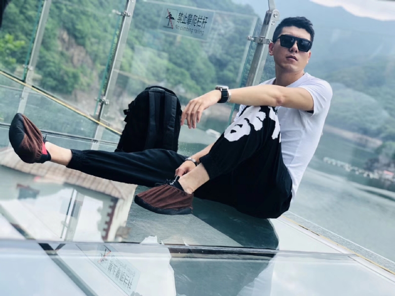 庄周梦蝶的第一张照片--永州相亲服务中心