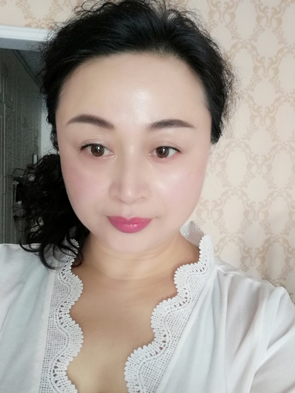 花谢花飞的第一张照片--永州相亲服务中心