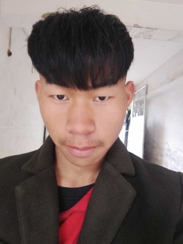 少年不在少的第一张照片--永州相亲服务中心