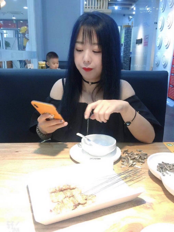 程程的第一张照片--永州相亲服务中心