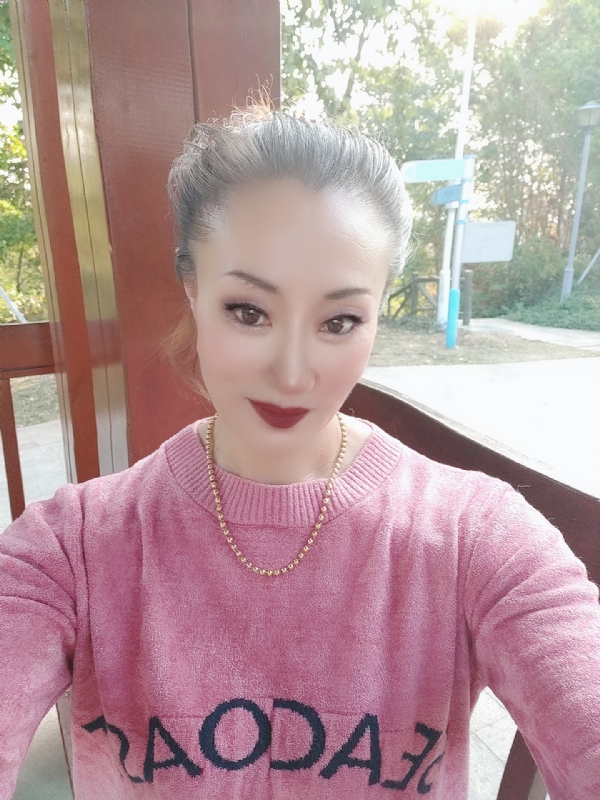 燕子的第五张照片--永州相亲服务中心