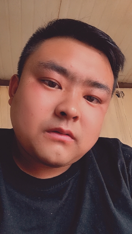 爱我所爱的第一张照片--永州相亲服务中心