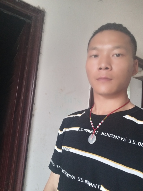 爱，请深爱的第二张照片--永州相亲服务中心