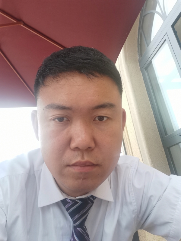 小龙哥的第一张照片--永州相亲服务中心