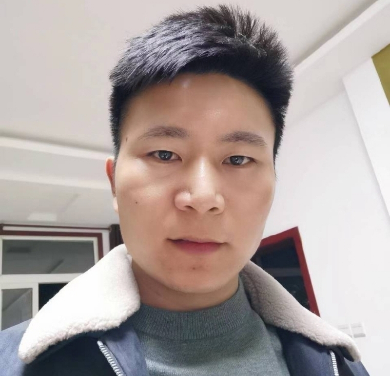 延峰的第一张照片--永州相亲服务中心