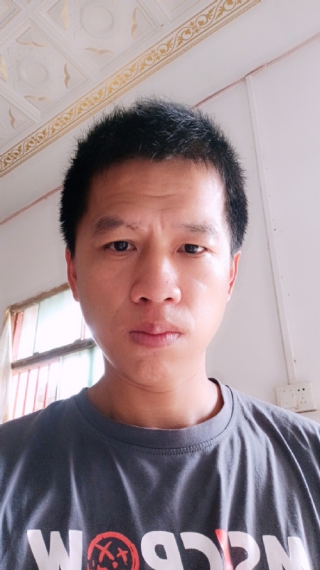人都再努力的第一张照片--永州相亲服务中心