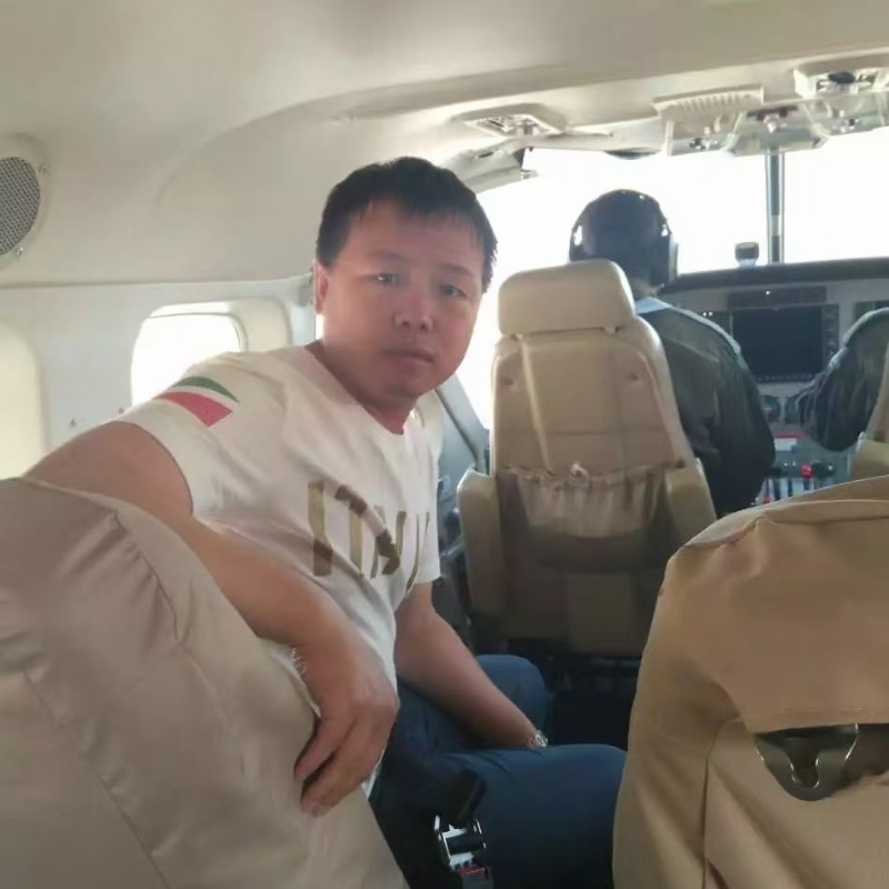 随风飘零的第三张照片--永州相亲服务中心