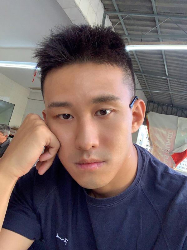 相见恨晚的第二张照片--永州相亲服务中心