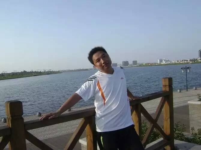 才乡痴情的第二张照片--永州相亲服务中心