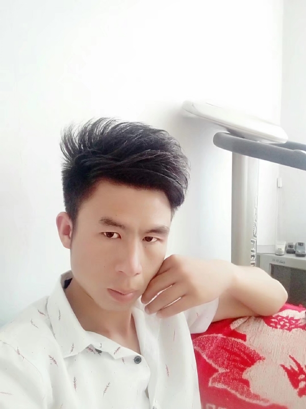 只得一人心的第二张照片--永州相亲服务中心