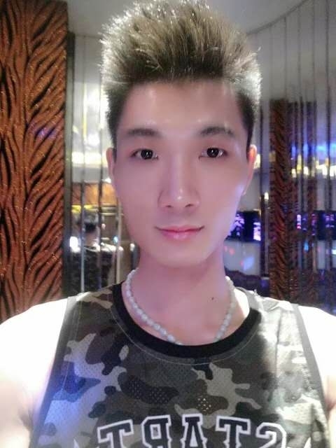 人生如戏的第一张照片--永州相亲服务中心
