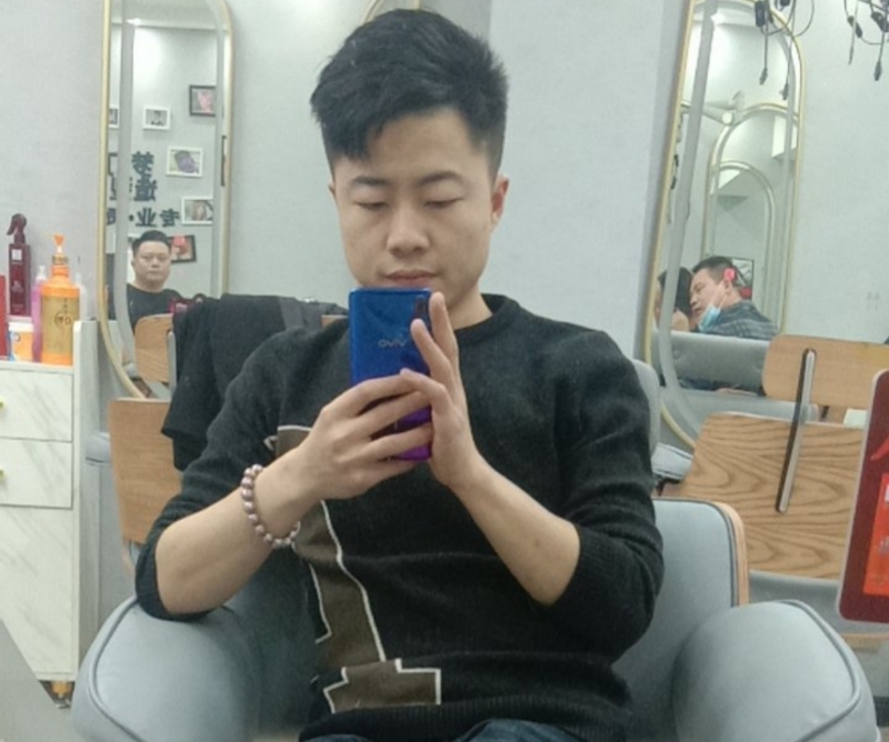 无法自拔的第一张照片--永州相亲服务中心