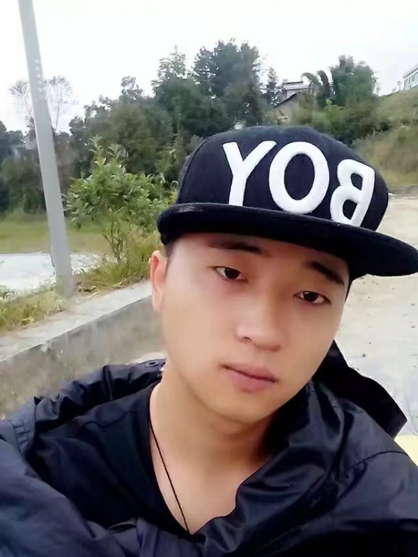 南来北往的第一张照片--永州相亲服务中心