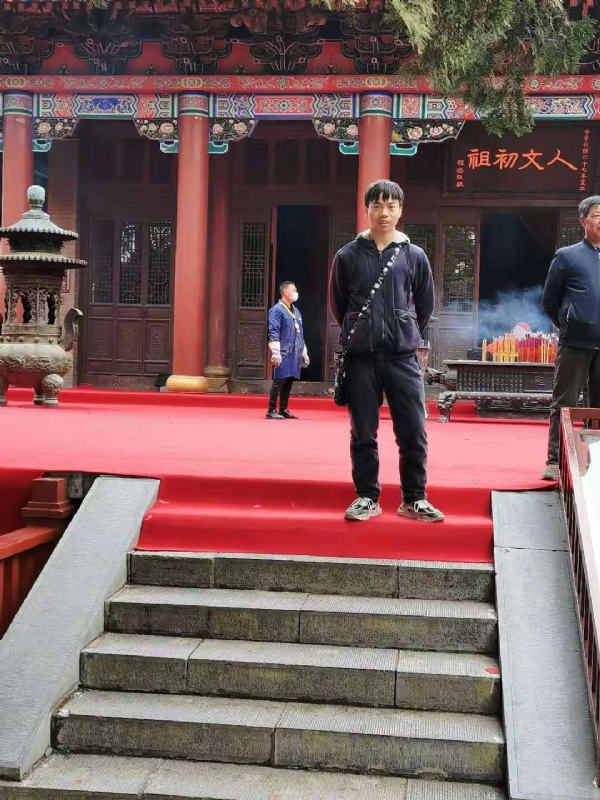 单身的小草的第三张照片--永州相亲服务中心