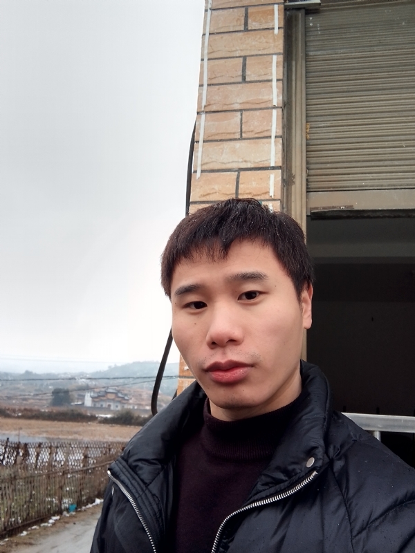 银色的羽翼的第一张照片--永州相亲服务中心