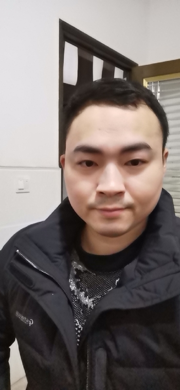 老实人的第一张照片--永州相亲服务中心
