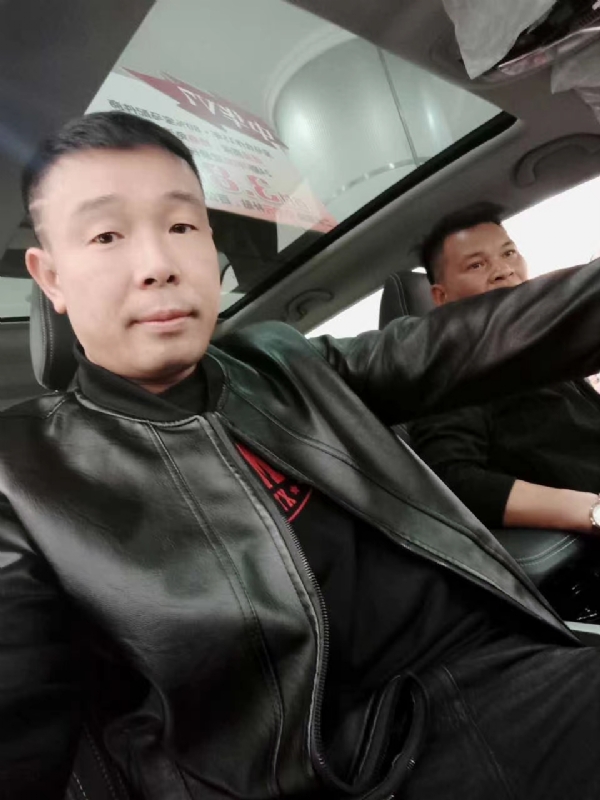 醉红尘的第一张照片--永州相亲服务中心