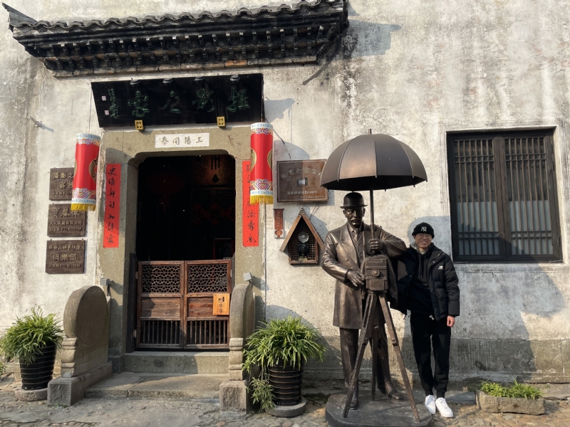 喝可乐的猫的第一张照片--永州相亲服务中心