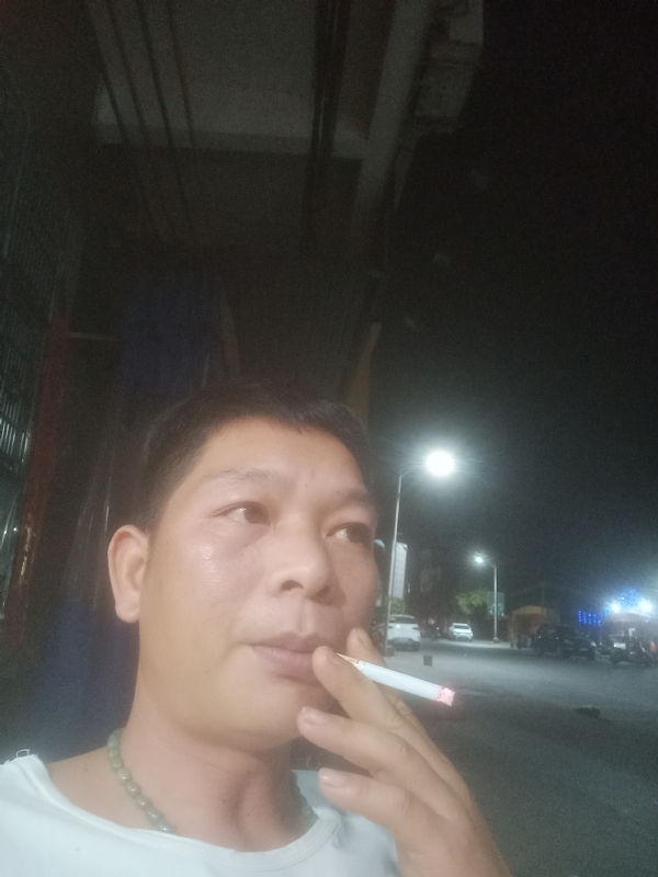 善解人意的第一张照片--永州相亲服务中心