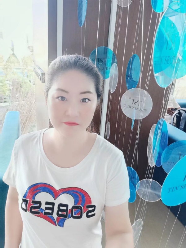巷子里的童年的第一张照片--永州相亲服务中心