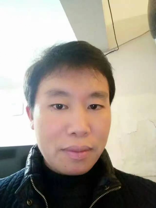 擎天柱的第三张照片--永州相亲服务中心