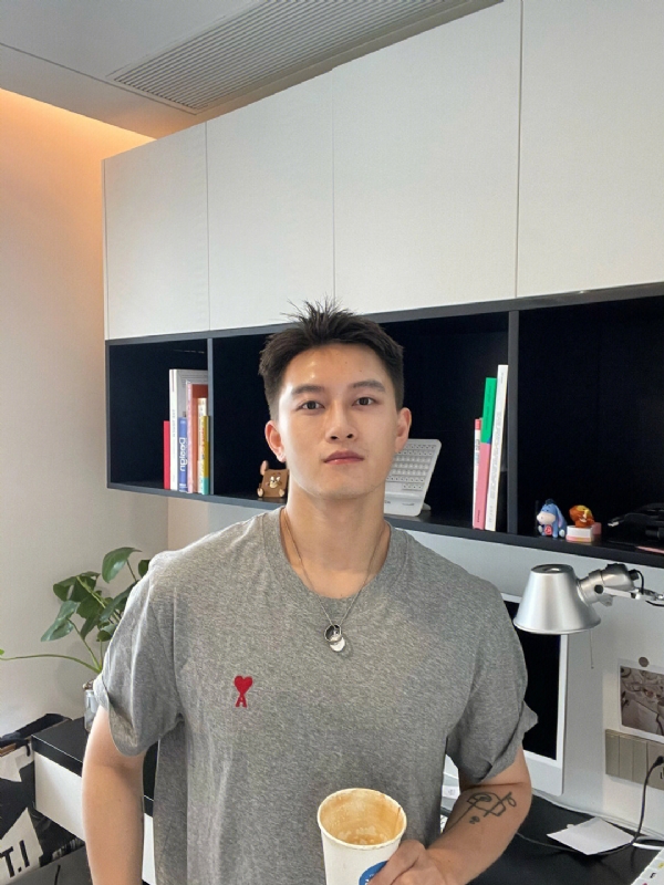 月光之下的第二张照片--永州相亲服务中心