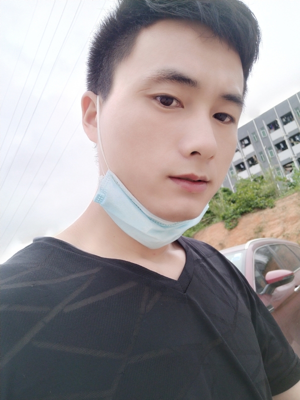 何凡的第二张照片--永州相亲服务中心