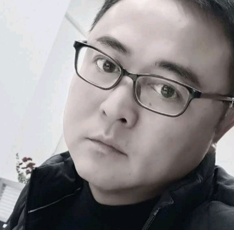 小石头的第一张照片--永州相亲服务中心