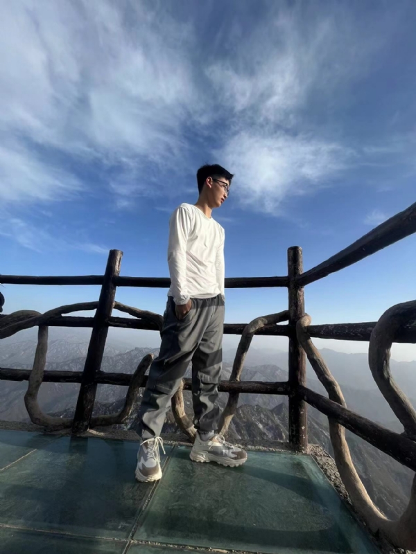 怜ぁ熙的第一张照片--永州相亲服务中心