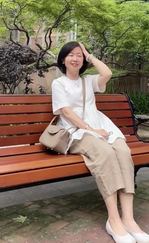 千年老母猪的第五张照片--永州相亲服务中心